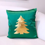 Cojín Verde con Dorado - Árbol de Navidad